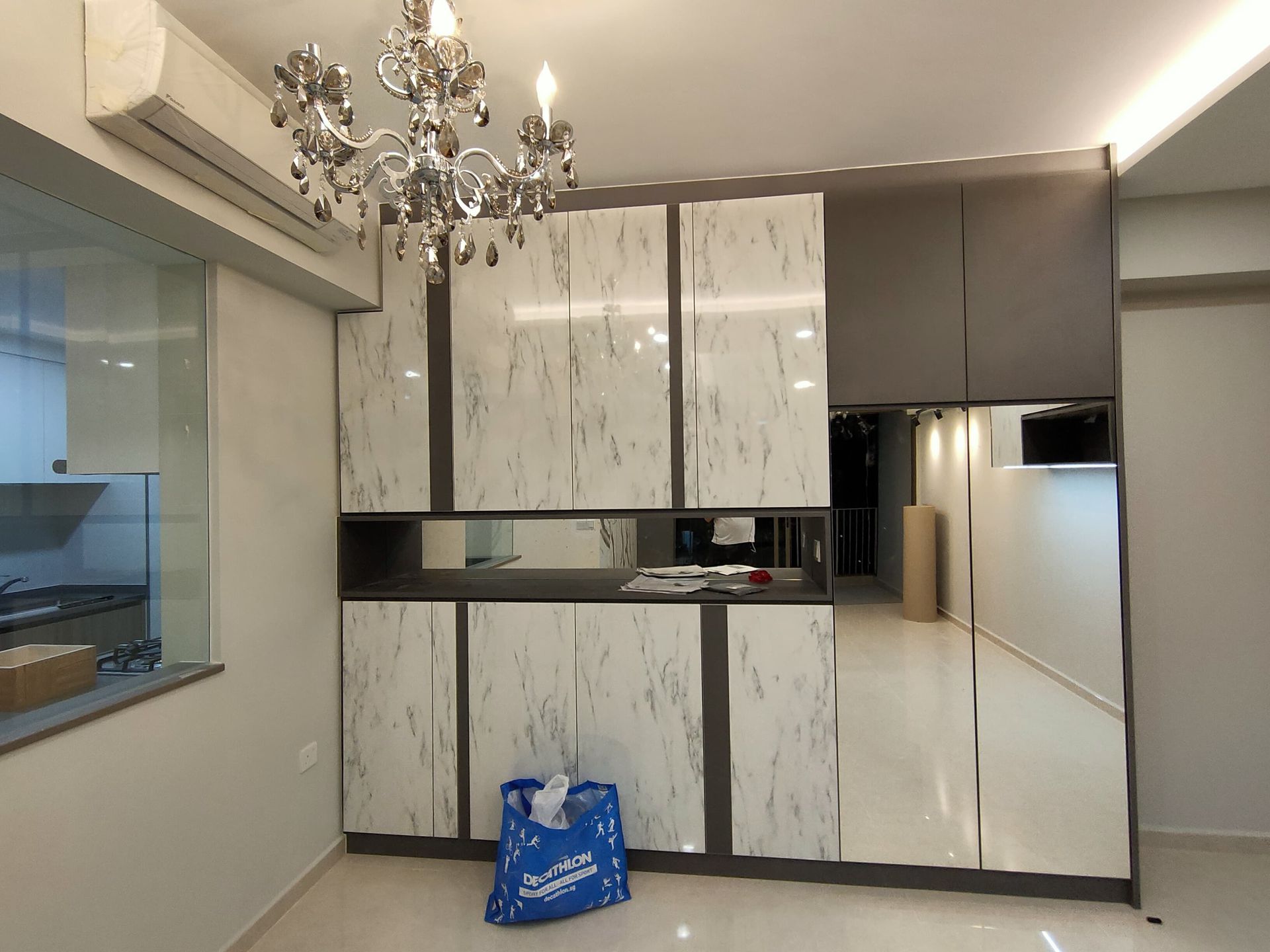 Design Plus Interior Pte Ltd  showroom